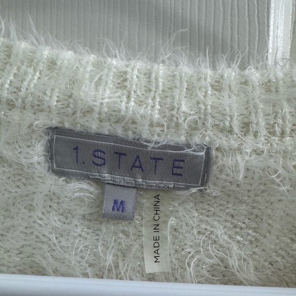 Cozy Two-Tone Sweater - White and Pink - Picture 3 of 5